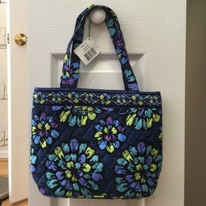 Vera Bradley tote bag