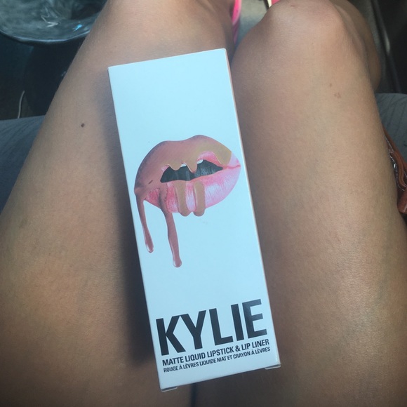 Kylie Lip Kit Matte Candy K