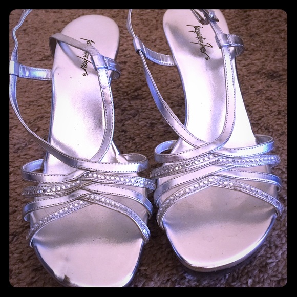 Silver strap low heels
