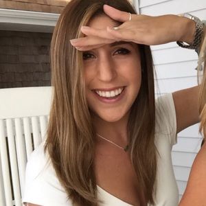 Meet your Posher, Victoria