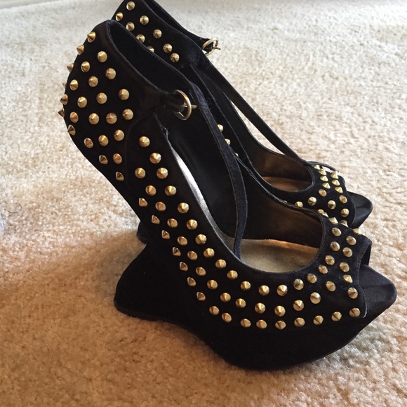 Steve Madden crazy platforms