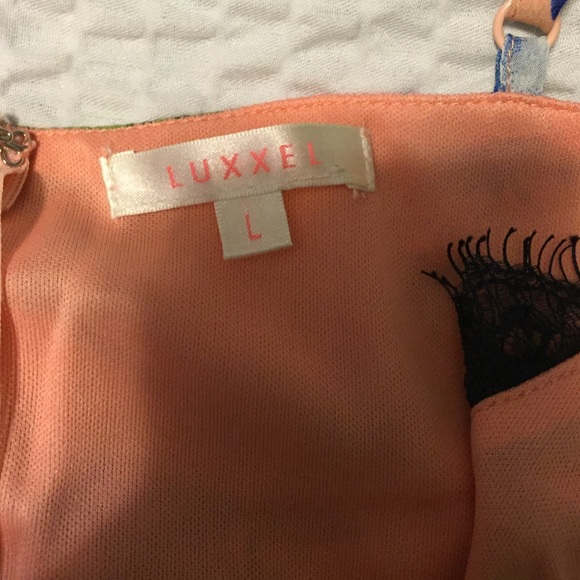 Flower print romper - Picture 4 of 4