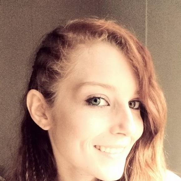 Meet your Posher, Stephanie - Picture 1 of 1