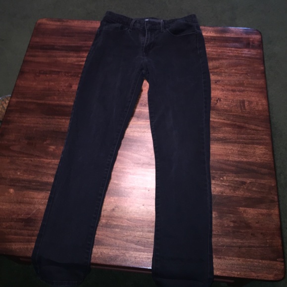 Black Levi skinny jeans