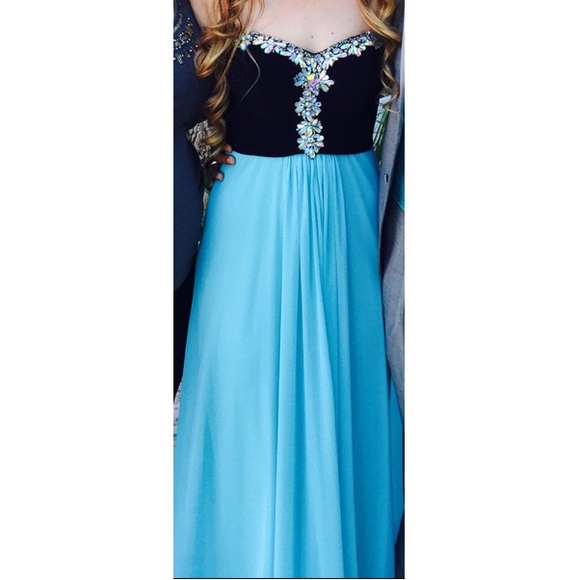 Windsor prom dress