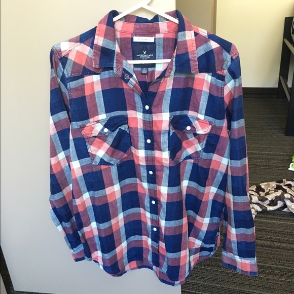 Boyfriend-fit Flannel