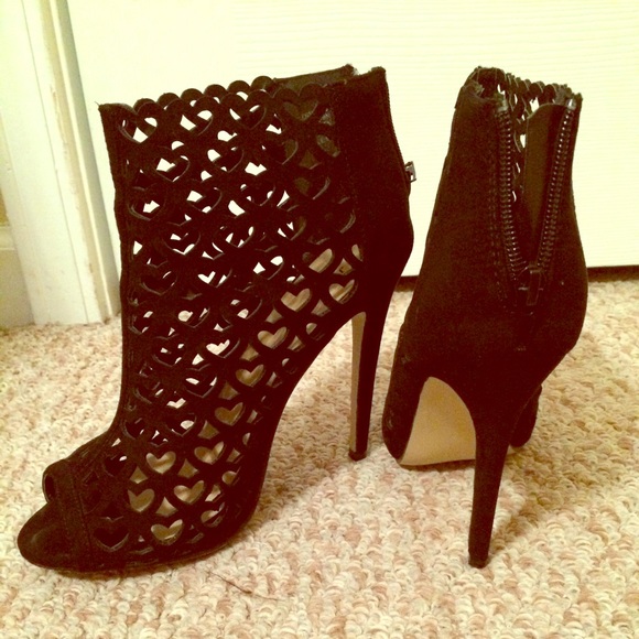 Justfab's Valentine Shoe