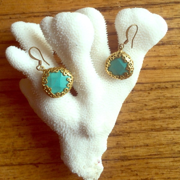 Turquoise gold sweet dangle earrings