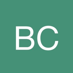 Meet your Posher, Bioleta