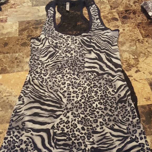 Lace Back Animal Print Tank - Picture 1 of 3