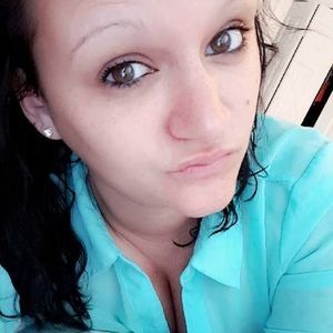 Meet your Posher, Karissa