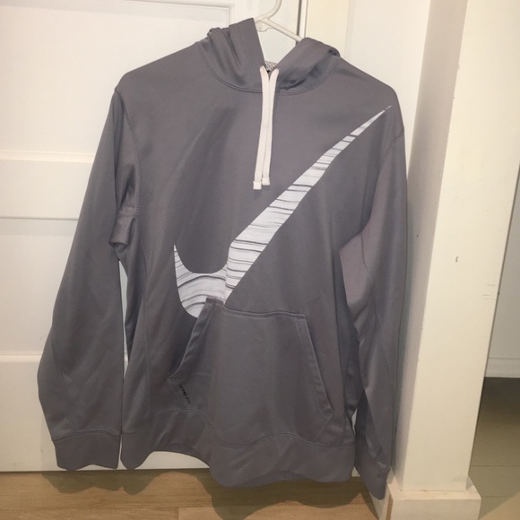 Gray Nike Sweatshirt