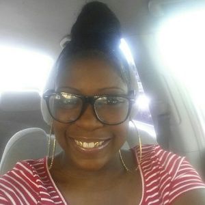 Meet your Posher, Shanda