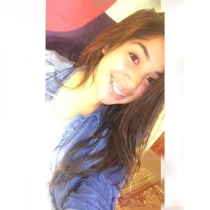 Meet your Posher, Paulina