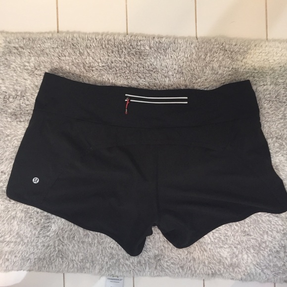 Black Lululemon shorts