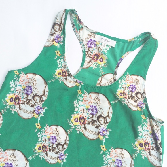 Umgee Tops - Floral skull tank top