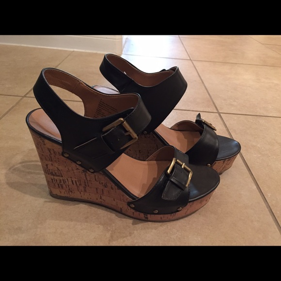 Black wedges from Target- size 7.5