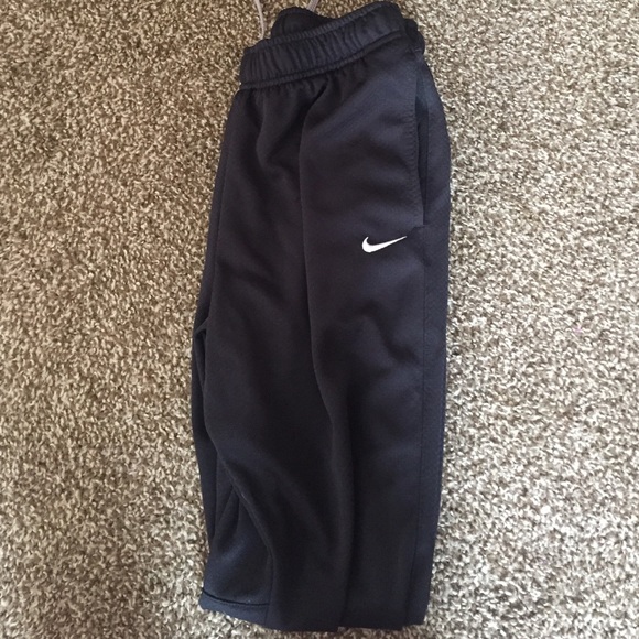 Nike drifit pants