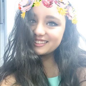 Meet your Posher, Marisa