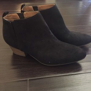 Brand New Suede Black Ankle Boots Booties