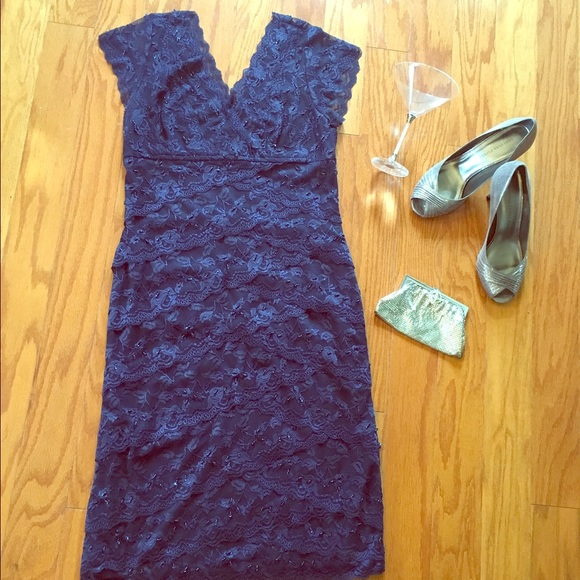 🎉🍾Navy lace party dress🍸🎉