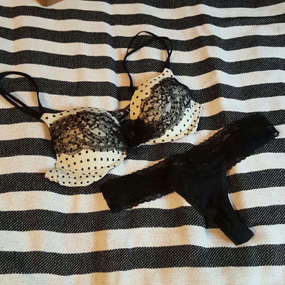 VS 34B Bra and Panty BUNDLE