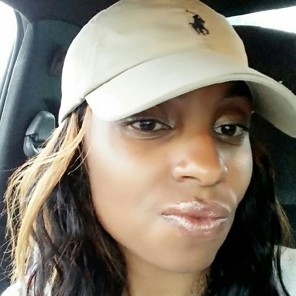 Meet your Posher, Telithia - Picture 1 of 1