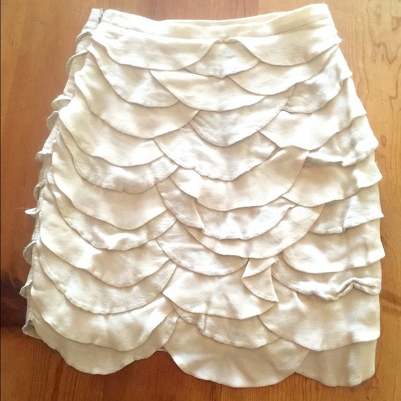 This is a beautiful petal  one of a kind skirt - Picture 2 of 4