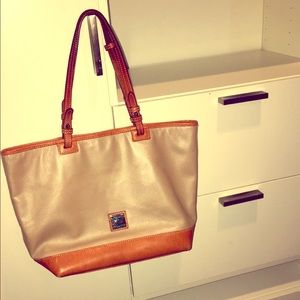 Dooney & Bourke purse.