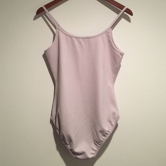 Boohoo Tops - π
π½Lilac Sleeveless Bodysuit π
π½ Boohoo Tops - π
π½Lilac Sleeveless Bodysuit π
π½