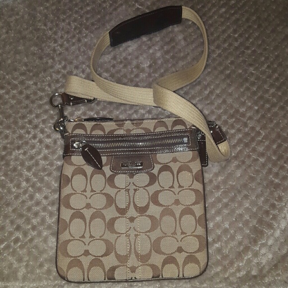 Coach Handbags - Authentic Coach Crossbody Bag
