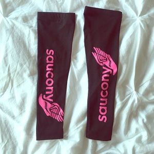 Saucony running sleeves