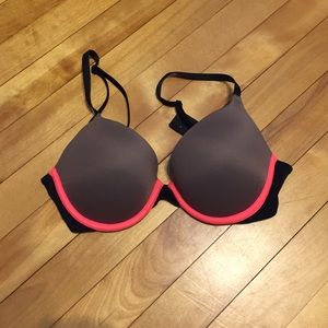 PINK wear everywhere push up bra