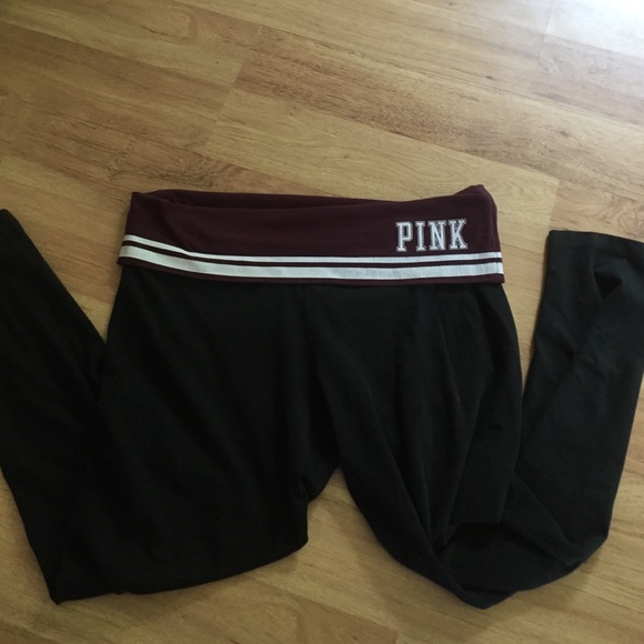 Victoria's Secret PINK maroon yoga leggings Large!