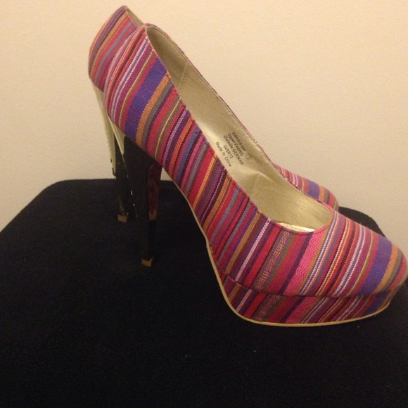 Platform heels - Picture 2 of 3