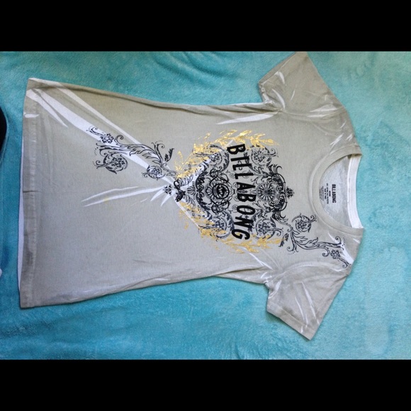 Billabong t shirt