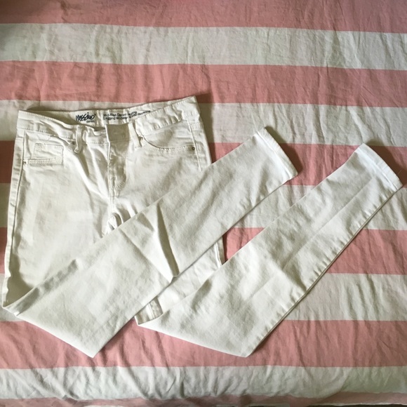 White Skinny Jeans