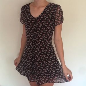 Floral mini dress, with button up front.