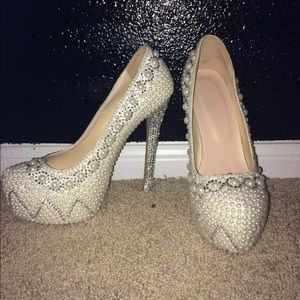 High heals , wedding , prom