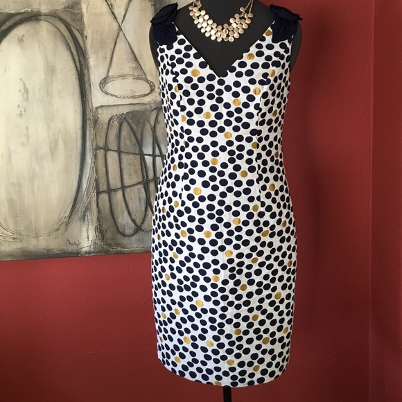 Carmen Marc Valvo Dresses & Skirts - 🎉1/27 HP🎉 Carmen Marc Valvo Cocktail Dress