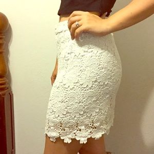 LACE SKIRT💕