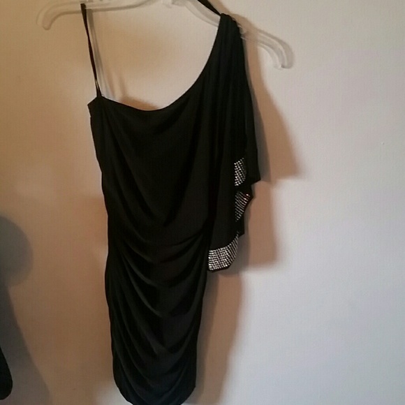 One shoulder black dress