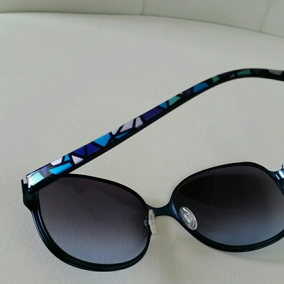 Kensie Blue 💙Geo Pattern💙 Round Frame Sunglasses - Picture 5 of 8