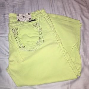 Neon yellow Miss me Capri