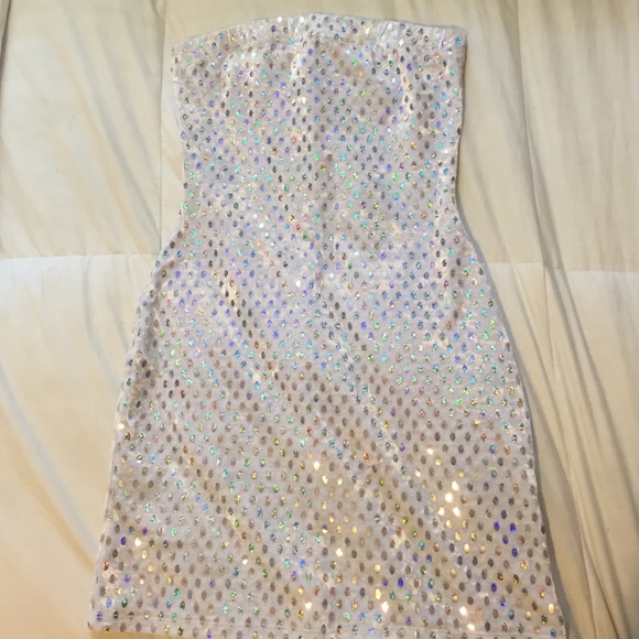 American Apparel Dresses & Skirts - White Crushed Velvet Bodycon Dress