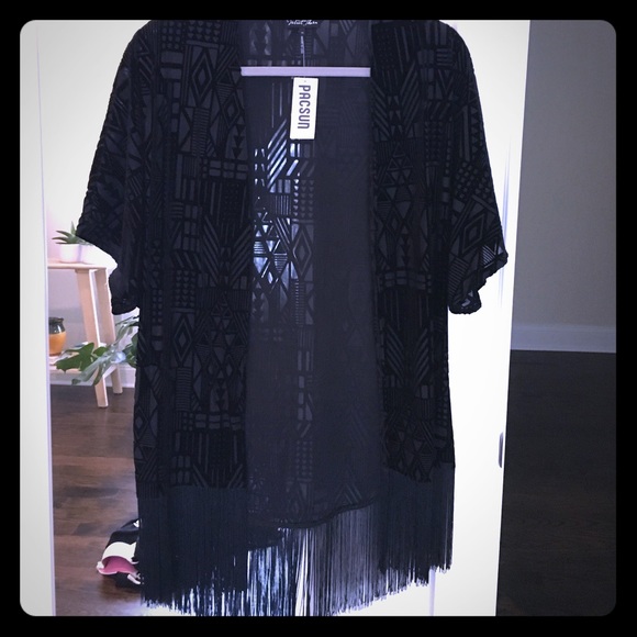 Black kimono