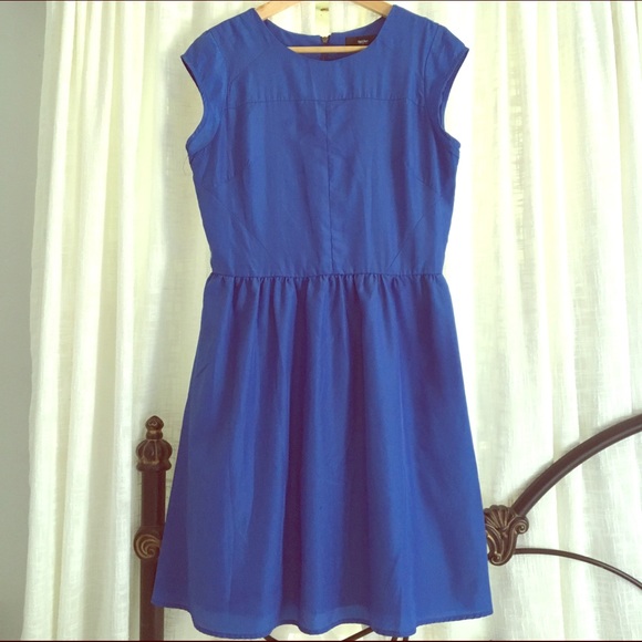 Little blue dress