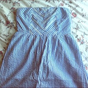 Strapless cute dress