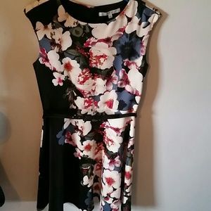 Floral print dress