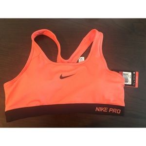 Nike Pro coral sports bra